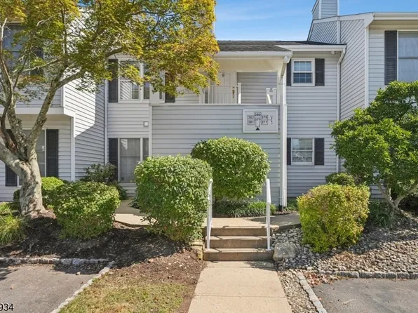 380 Burdock Ct, Readington Twp., NJ 08887