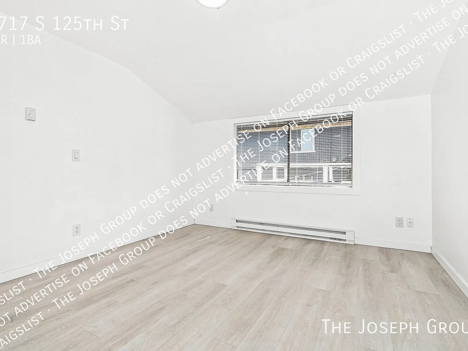 Bright & Cozy 2 Bed Seattle Gem! — Photo 4