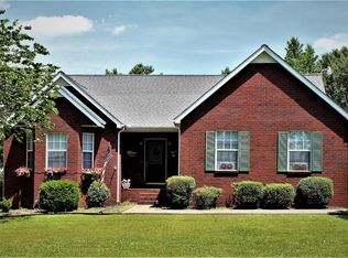 2804 Dilton Mankin Rd, Murfreesboro, TN 37127