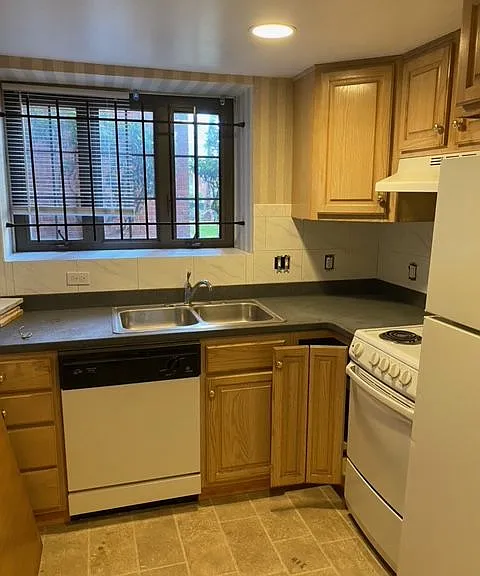 22 Fruit St #1E — Photo 8