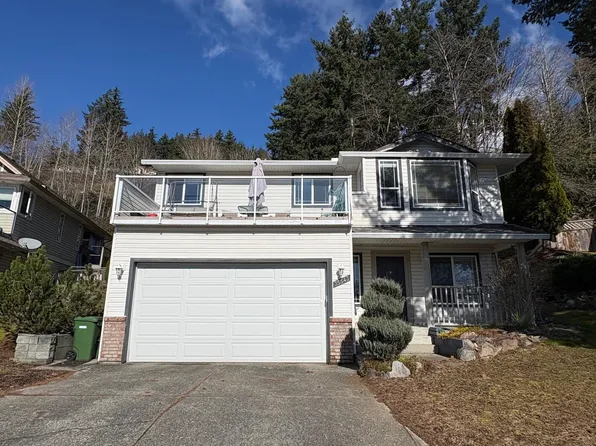 35543 Dina Pl, Abbotsford, BC V3G 1L7