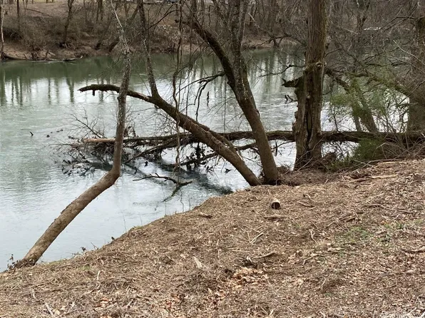 9 River Creek Ests, Pangburn, AR 72121
