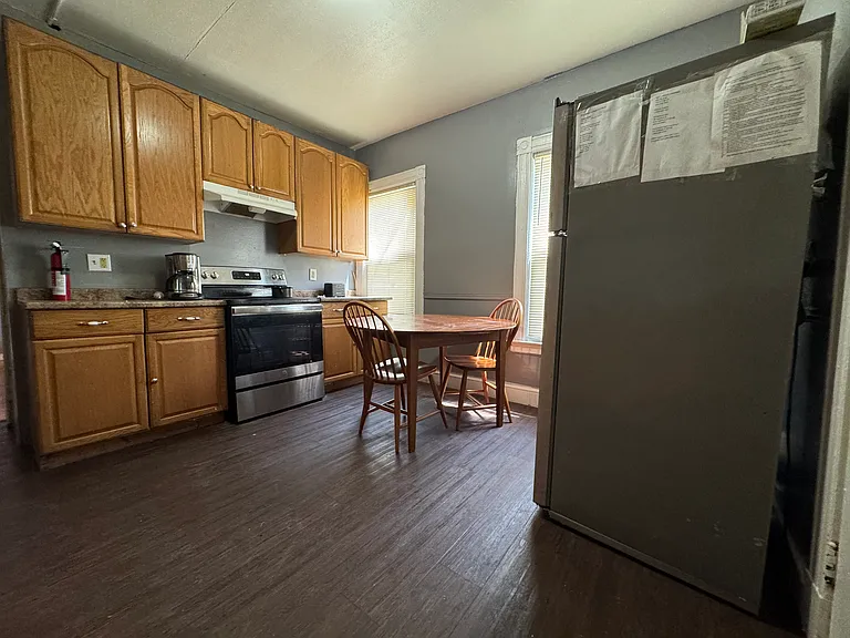 27-29 Norfolk St #1 — Photo 4