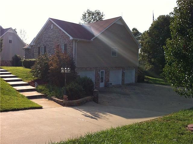 1st image of 2419 Ellsworth Dr