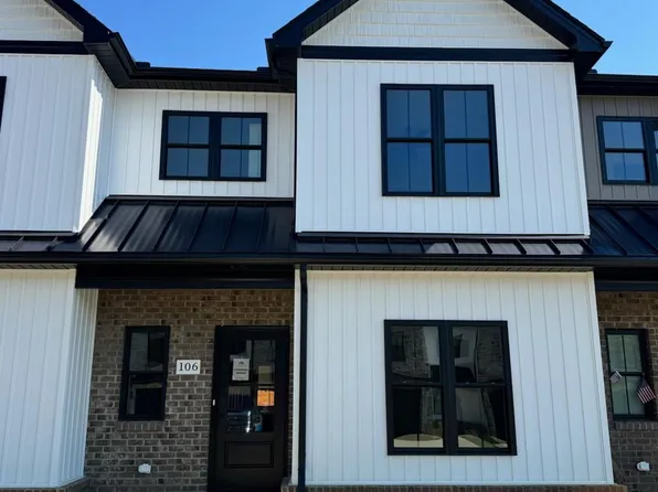 106 Luke Ct, Rustburg, VA 24588
