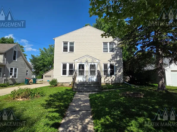 16 5th St W, Mantorville, MN 55955