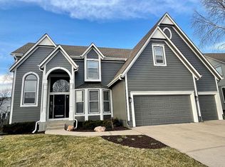 8408 W 129th Ter, Overland Park, KS 66213