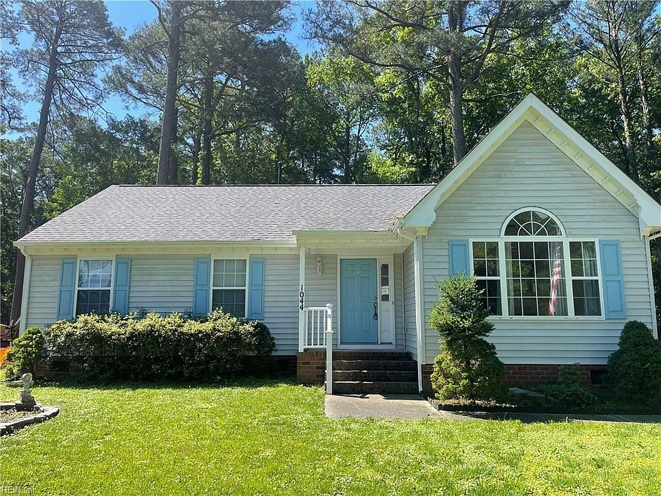 1st image of 1044 Washington Dr