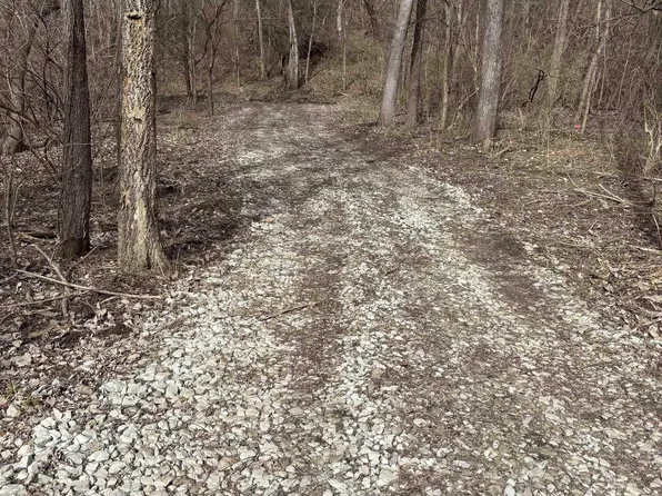 22151 Hawk Dr, Keosauqua, IA 52565