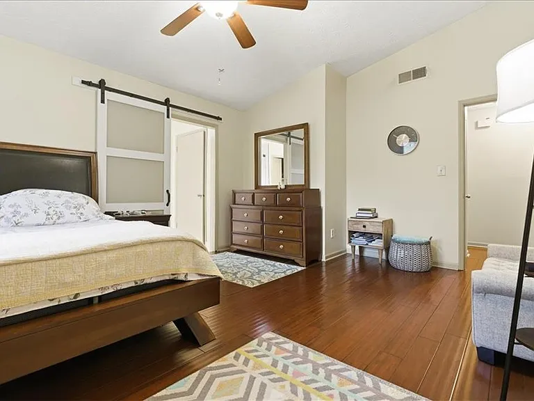 2025 Kristian Way — Photo 16