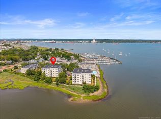 200 Harbour Close UNIT 513, New Haven, CT 06519