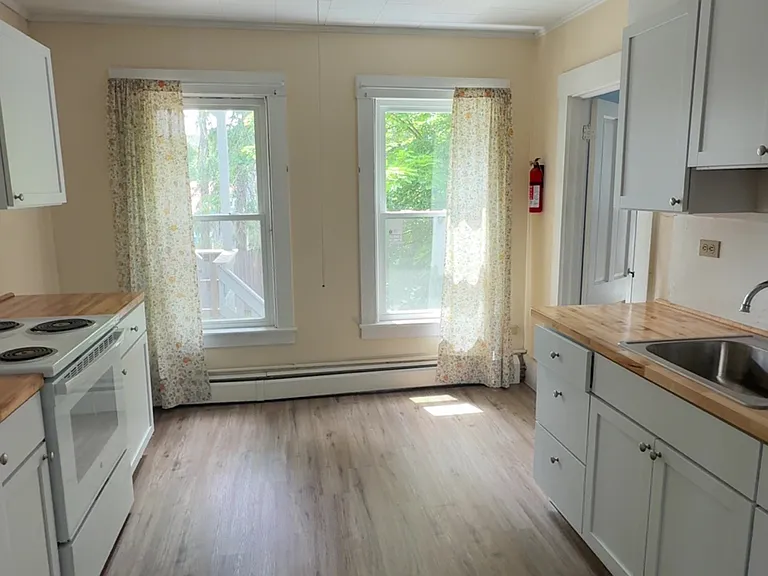 22 Eldridge St #5 — Photo 6
