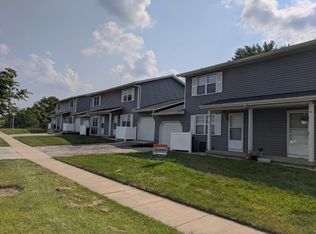 1003 S Smith Rd #C, Urbana, IL 61802