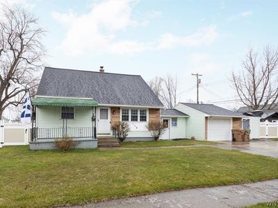 114 Harris Ct, Cheektowaga, NY, 14225