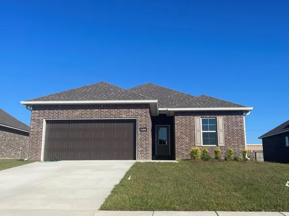 11416 Oak Aly, Gulfport, MS 39503