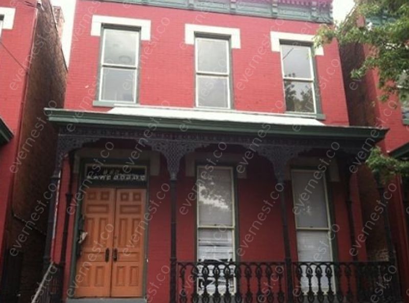 1st image of 104 E Leigh St #A