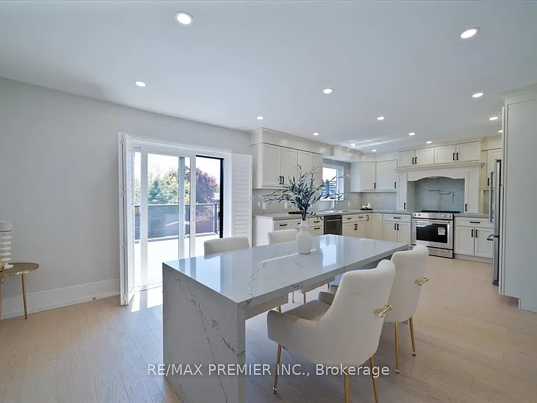 157 Jeanne Dr — Photo 17