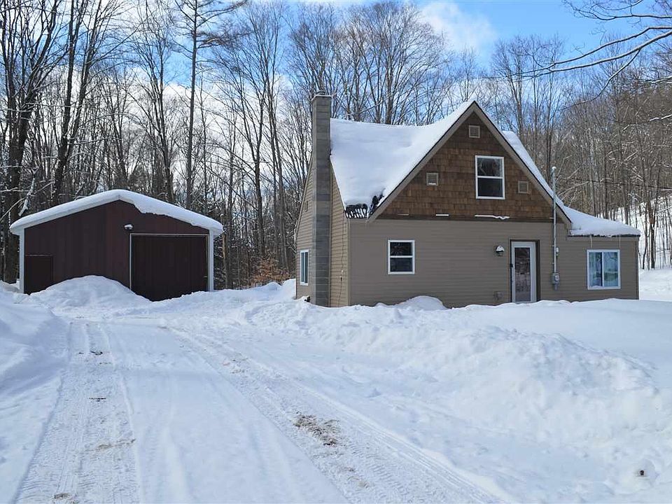 1st image of 3016 Lincoln Dr NE