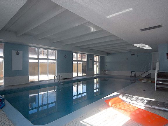 2nd image of 1441 N Humboldt St APT 203