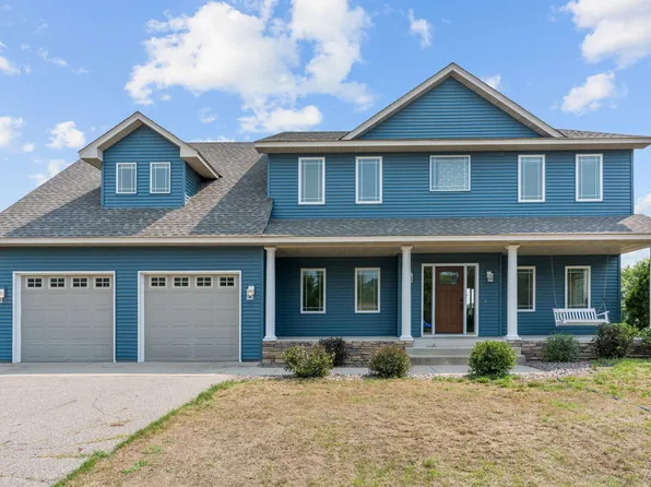 8095 Hunter Lake Dr, Clear Lake, MN 55319