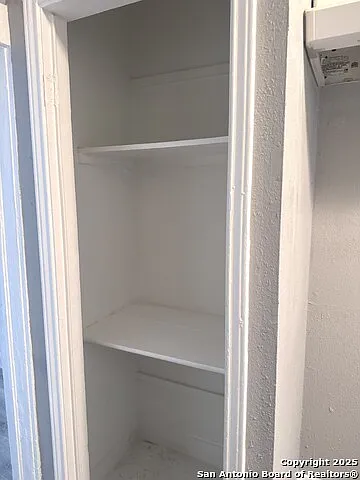 403 Terrell Ave #2 — Photo 6