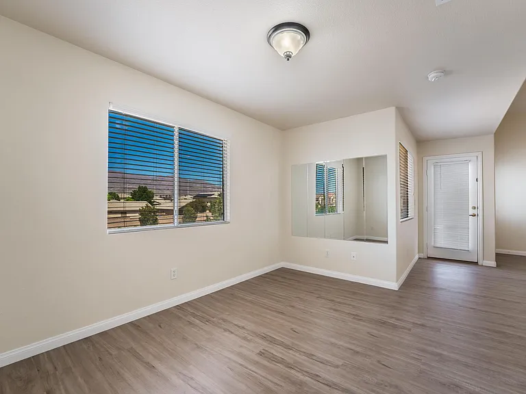 4828 Whisper Lake Ave — Photo 23