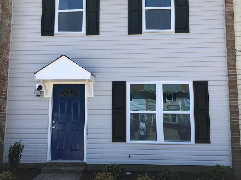 1st image of 424 Hill Meadow Dr