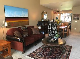 1297 Highland View Loop, Redmond, OR 97756