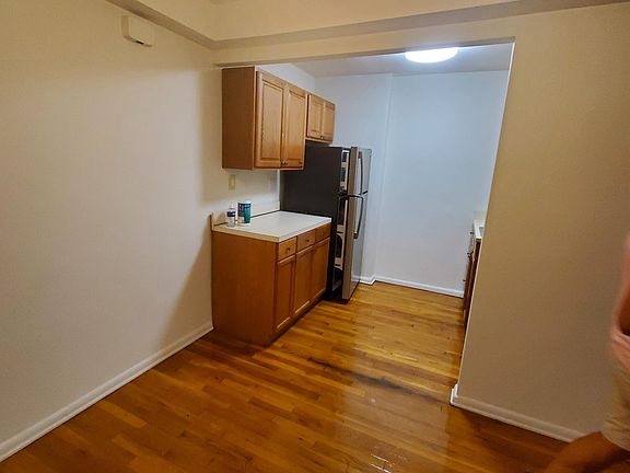 4th image of 6144 219th St #1