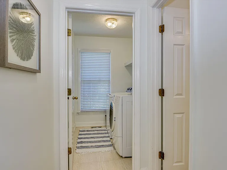 869 Hickory Ridge Rd — Photo 22