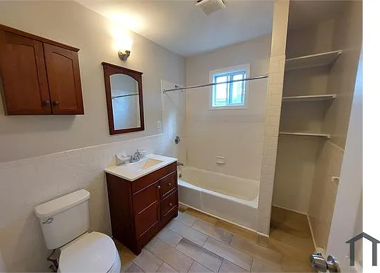 782 Morton St #3 — Photo 15