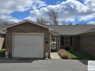 34 Hawthorne Ct, Collinsville, VA, 24078