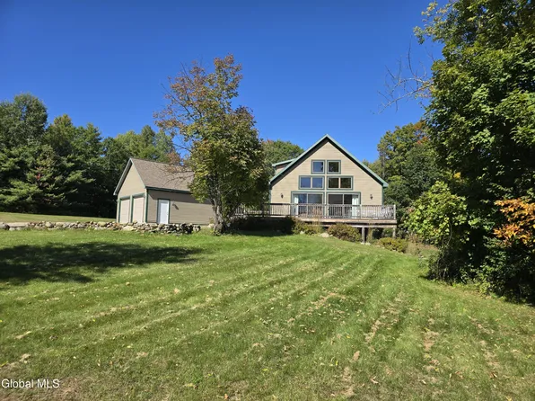 8 Abby Lane, North Creek, NY 12853