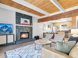 32794 Cougar Ln, Arrowbear Lake, CA 92382