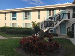 213 Palm Dr APT 1, Naples, FL 34112