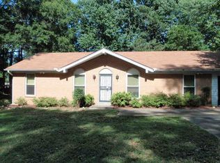 4016 Naylor Dr, Memphis, TN 38128