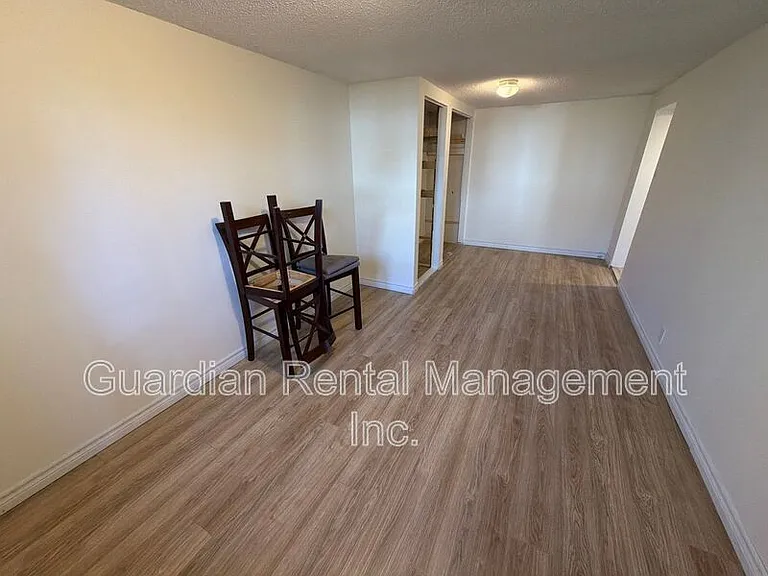 10 Elm St #2 — Photo 12