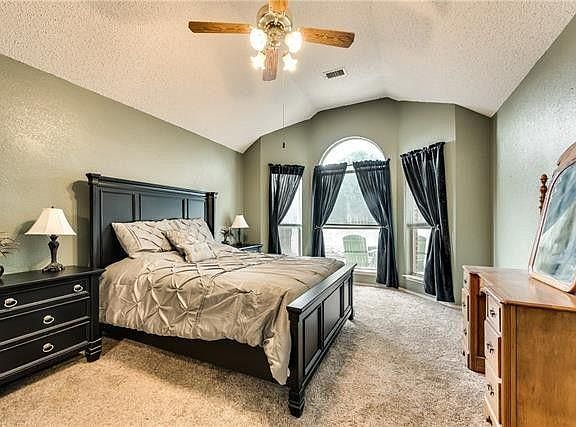 5th image of 2409 Creekhaven Dr