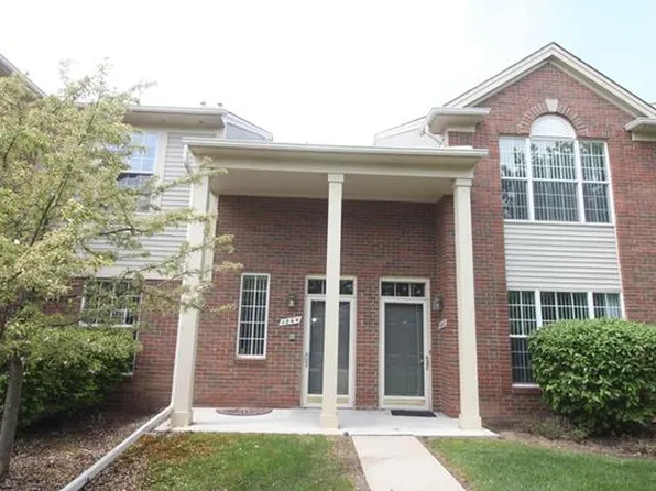 1844 Flagstone Cir #1, Rochester, MI 48307