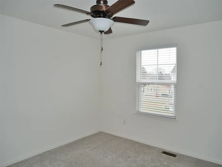 4637 Bradley Cir — Photo 20