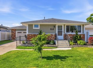 171 Poinciana Pkwy, Cheektowaga, NY 14225