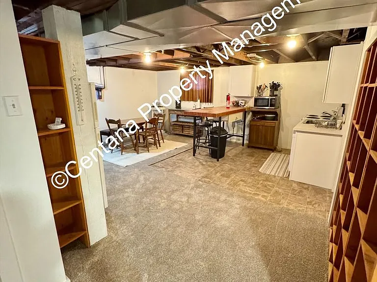 1107 Lewisohn St — Photo 4