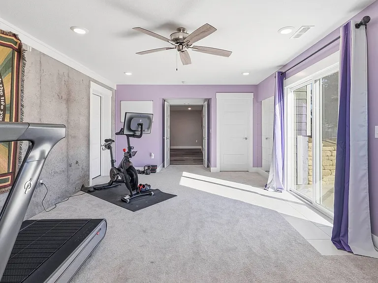 8849 Moonbug Ln — Photo 37