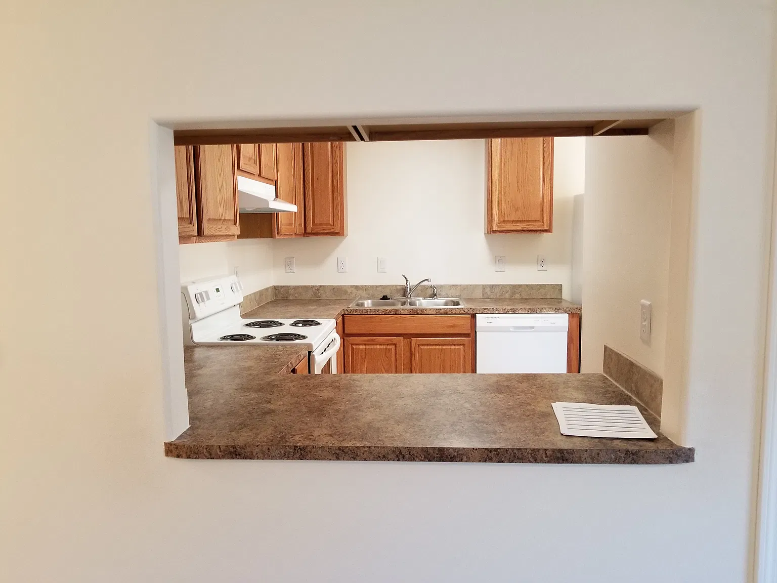 2 bed, 954 sqft, $1,250 — Photo 4