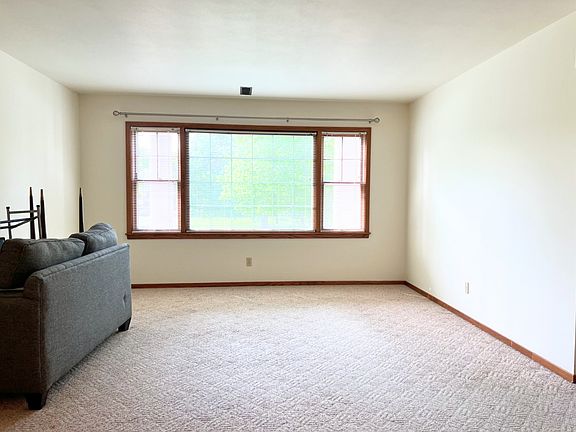 2nd image of 417 427 N 2nd Street Carlson #418/1