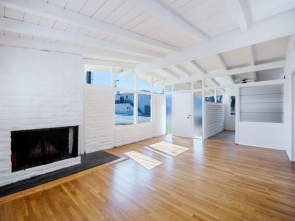 5th image of 509 Longfellow Ave