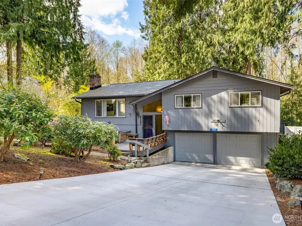 2121 S Cedar Hills Drive, Mount Vernon, WA 98274