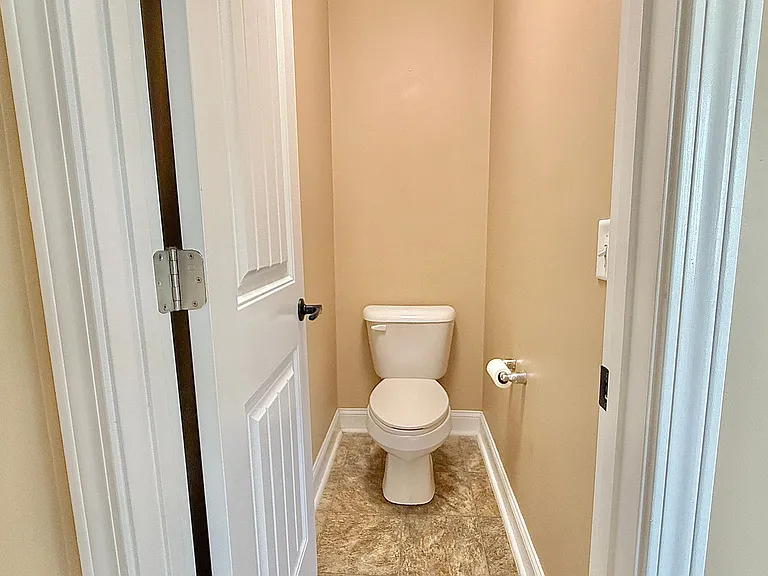 470 Briarcrest Dr NE — Photo 24