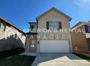 282 Shiloh Creek Dr, Calera, AL 35040