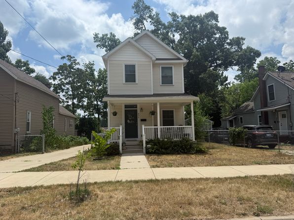 836 Sigsbee St SE